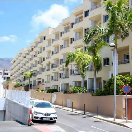 A Playa Paraiso (Tenerife)